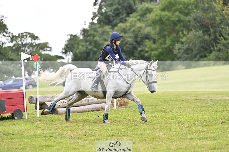 240825X-142234-34800 - 80cm XC 14.30 to 15.30