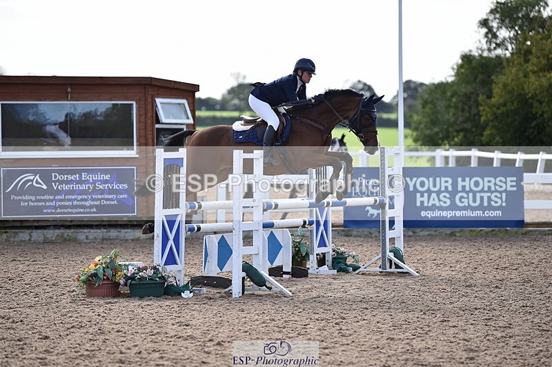 231015A-125028-08142 - Cls 25 95cm Amateur Q 2nd R