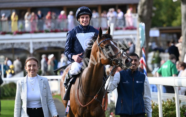 210825-257 Royal Velvet - Race 7 5.20pm British EBF Fillies' Handicap