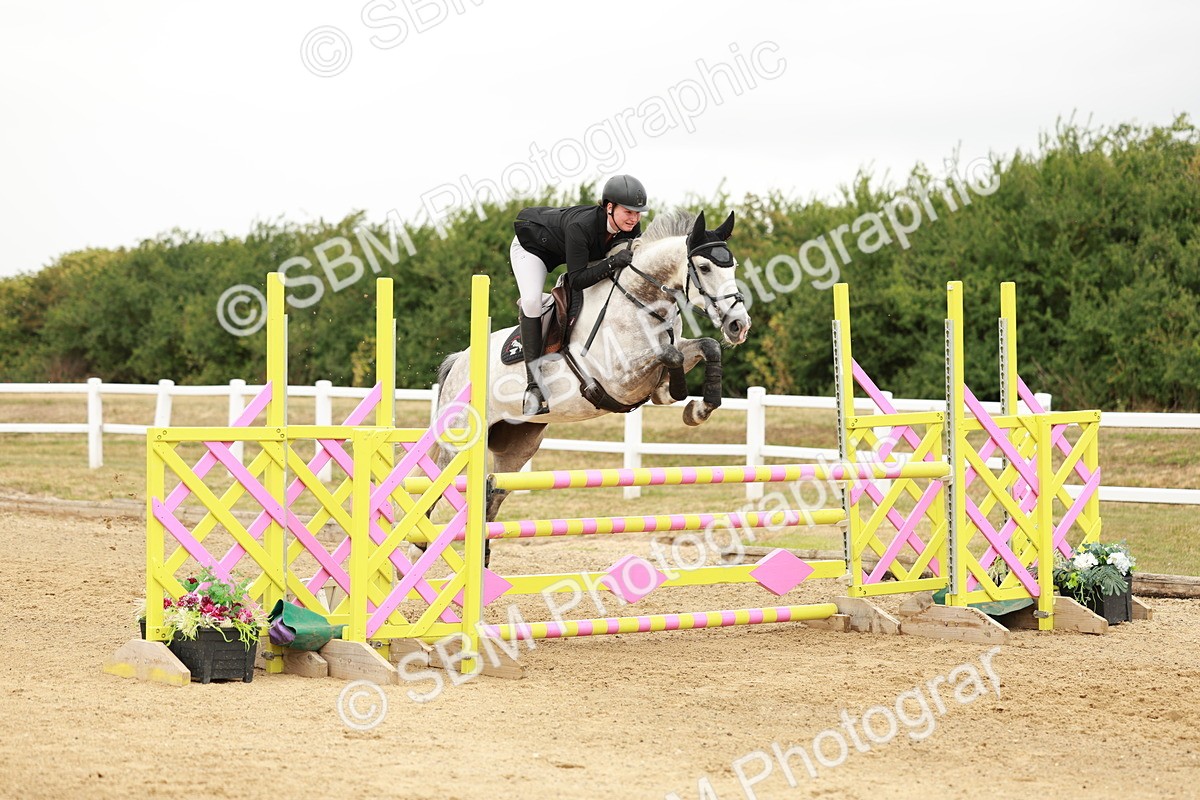 SBM_006927 - Class 2 - Senior Discovery - 1.00m Open