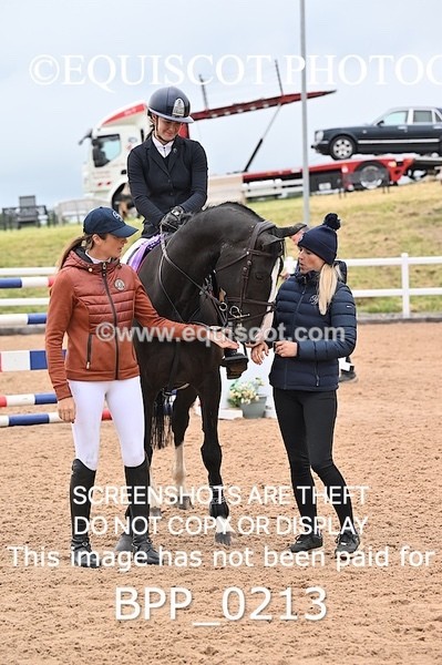 BPP_0213 - CLASS 25 SUN HOYS Redpost Equestrian Senior Foxhunter Second Round
