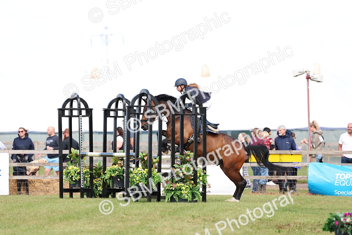 SBM_13493 - Class 206 - Senior Newcomers - 1.10m Open