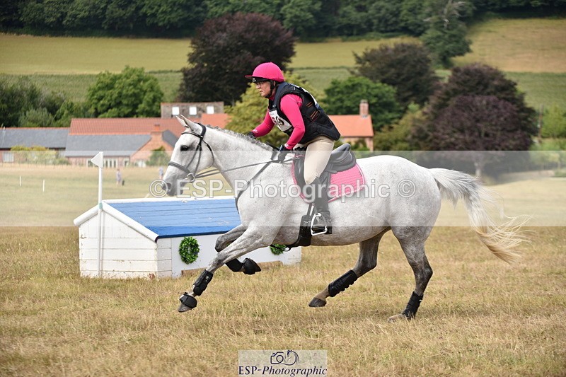 250802A-151922-06984 - F-269-Essie.Barker-BLOODY.NORA