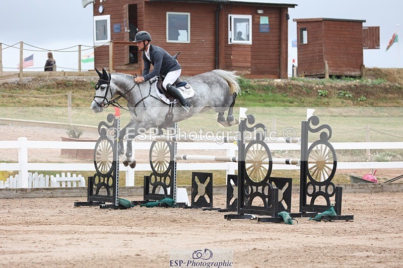 250717-132130-05288 - Cls 1, 3 Star Small Tour Start to Break