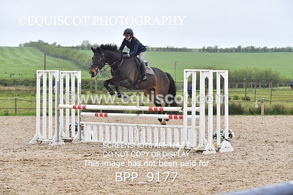 BPP_9177 - CLASS 29 SUN Veterans Show Jumping