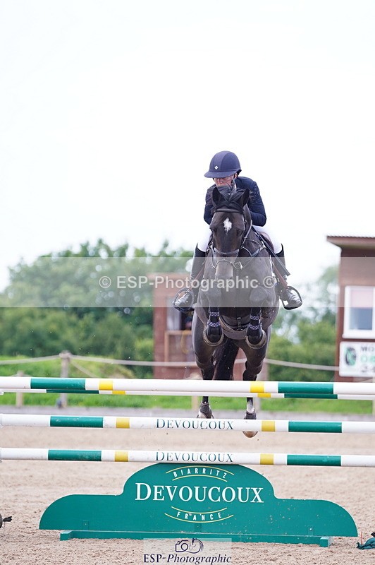 240803A-122210-07596 - Cls 30 Snr 1.20m Open