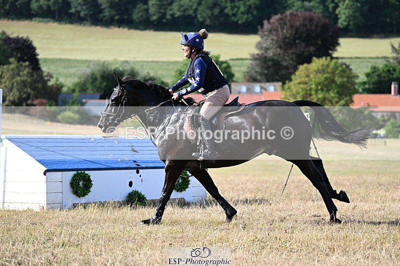 250803A-173024-18453 - S-858-Sue.Le.Moucheux-DUNGARVAN.FLYER