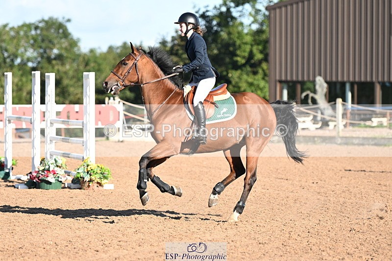 240912A-091715-00096 - Cls 1 Snr 1.05m & 1.10m Open