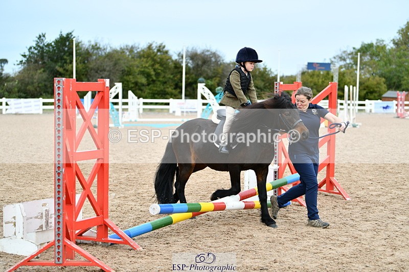 241013B-101617-00332 - Cls 2c 40cm Lead Rein