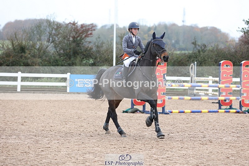 231112A-122758-04008 - Cls 19 Snr 1.05m Open