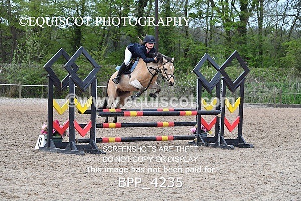 BPP_4235 - SUN CLASS 19 Club/ Unaff 80cms Open