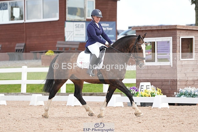 250906-110412-01385 - 063-Heidi.MenhinickLockside.Bobby.joe