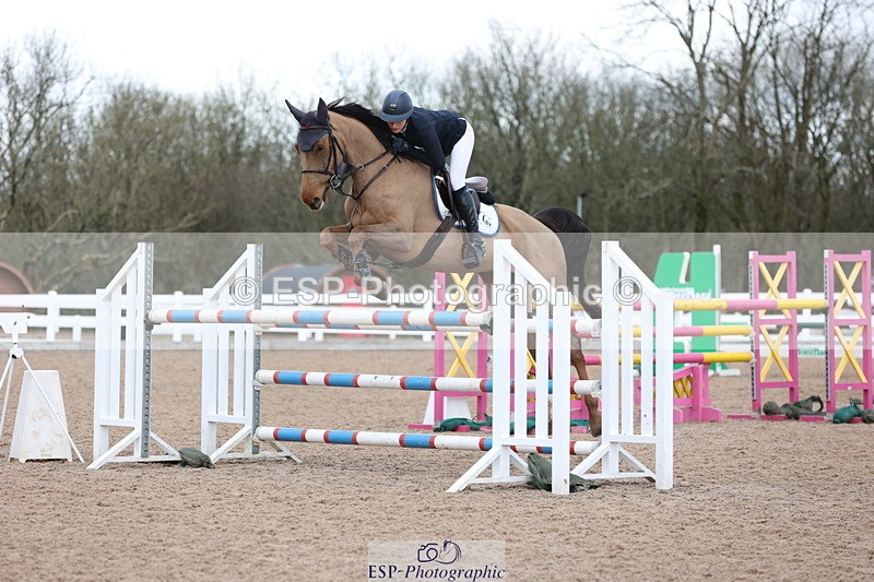 240223A-130335-01333 - Cls 5 Newcomers and 1.10m Open