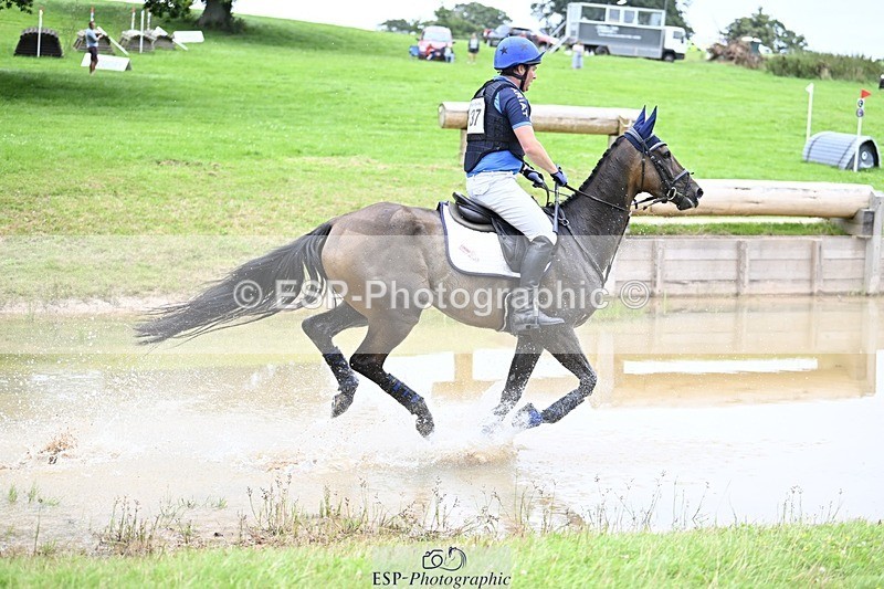 240803-123441-04396 - 137-Tim_Cheffings-HORGANS_ETOILE