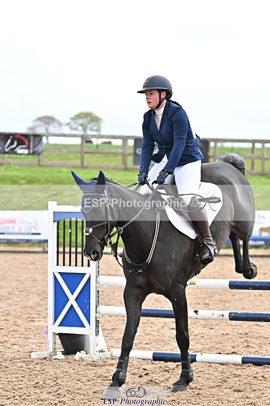 250414-111817-00437 - 90cm Round 1