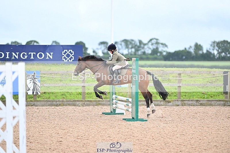 240813-155438-00108 - Clear round & 60cm