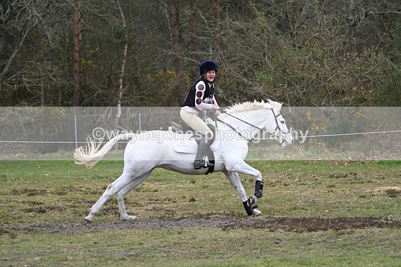 WJ7_1056 - Time 11:56 to 12:12