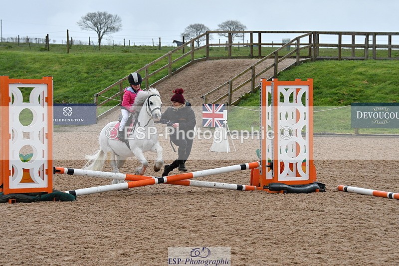 240402A-140547-00019 - 50cm Clear Round