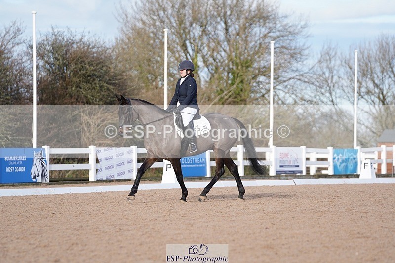 241214-124336-00494 - 140-Samantha.Henderson-Rich.Tricks.Otis