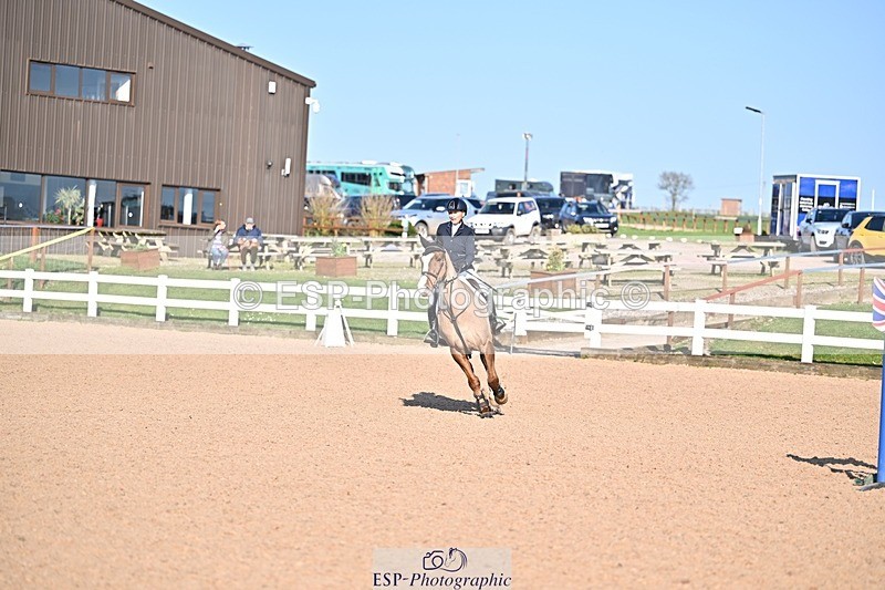 260304-151455-00729 - Cls 6 Foxhunter and 1.20m Open