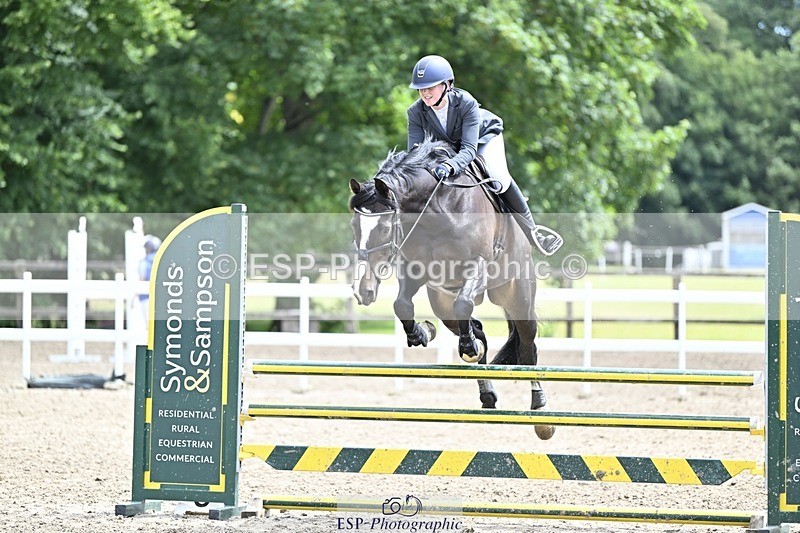 240710-124359-22685 - Cls 107 95cm Amateur Quali