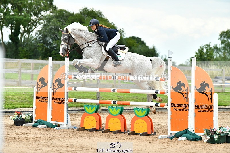 230720A-151241-03754 - Cls 9, 2 Star Big 1.40m Start to break