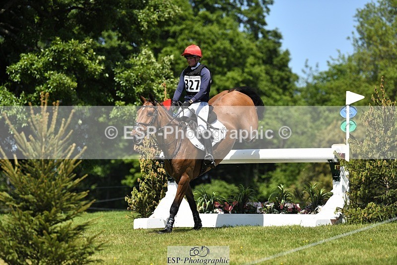 230527-142824-09920 - 327-ROMANTIC-Rosie_Fry-XC