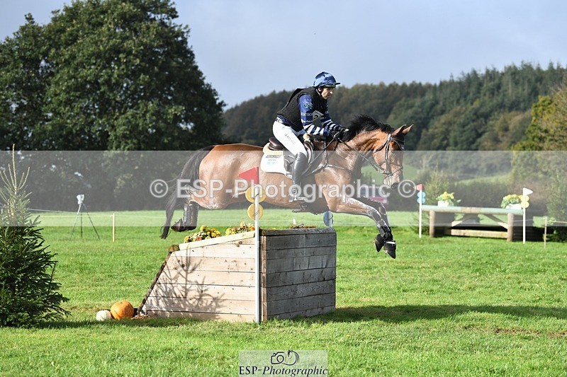 231020-111223-07094 - 036-DIAMANT.CRYSTAL.BLUE-Adam.Trew-XC