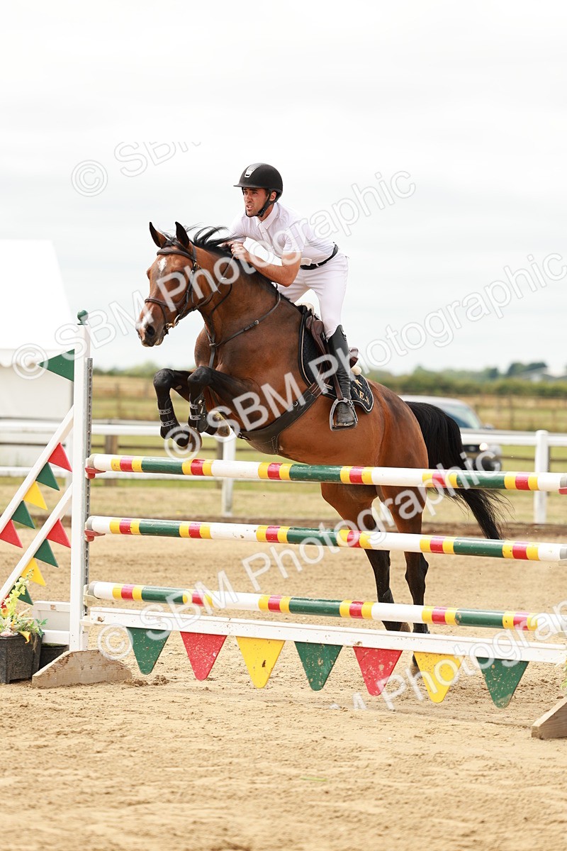 SBM_017363 - Class 21 - Senior Newcomers Championship 2d Rd