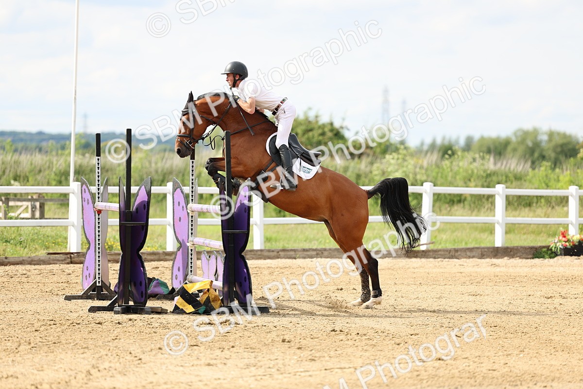SBM_006450 - Class 20 - Senior Foxhunter - 1.20m