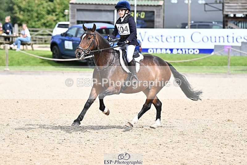 230825-110124-08804 - Round 2 Start to 11.15 coursewalk