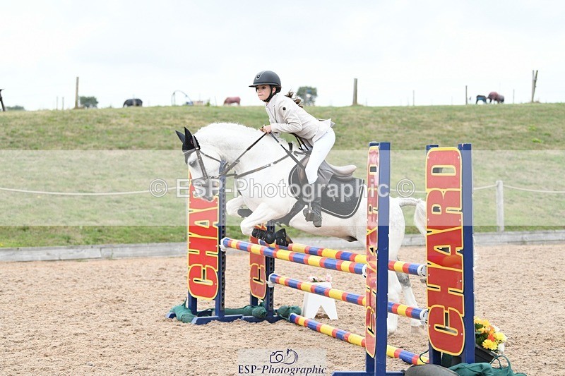 250807-112452-00650 - 90cm Round 1