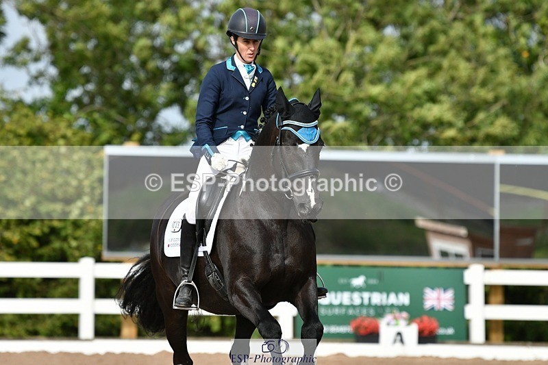 250906-102847-00628 - 045-Alys.MatraversJannick