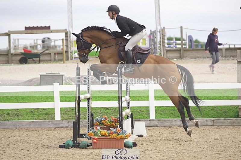 230810A-132820-02424 - Cls 4 1.05m Amateur Quali