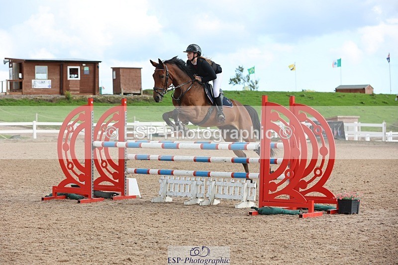 250913-160159-07867 - Cls 27 1.15m Amateur Quali