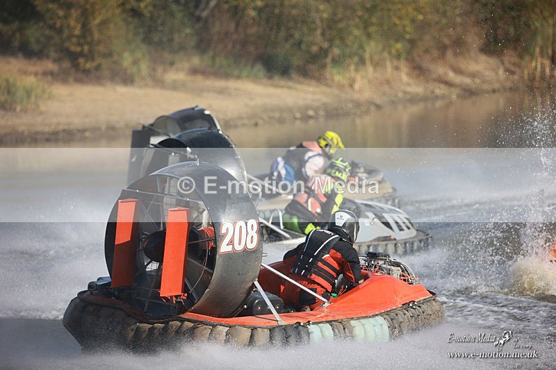HCWC 230826 909 - Hovercraft W C Race Day 3
