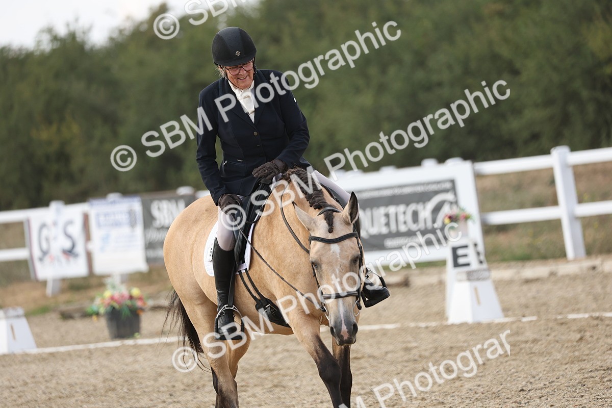 SBM_015706 - Class 6 - E5 Silver 15.54.16.58