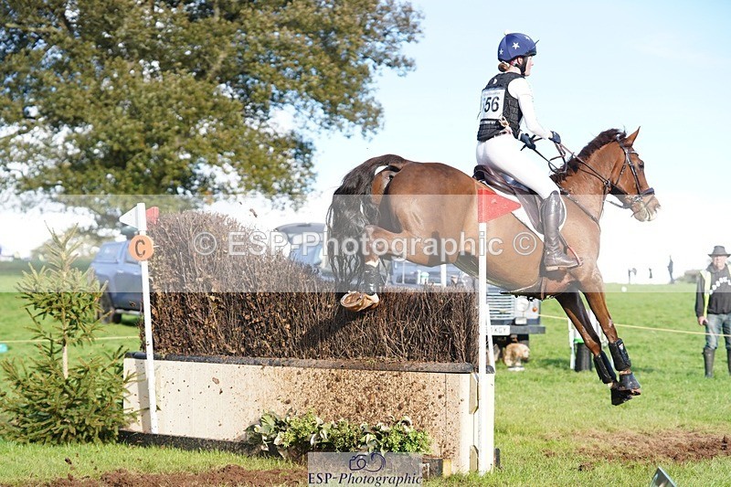 231021-160550-20651 - 556-SHANNONDALE.MOCHA-Lucy.Davies-SC+XC