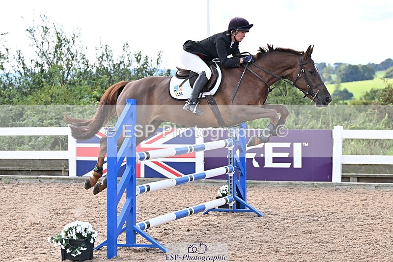 240912A-143405-02000 - Cls 12 1.05m Amateur Qualifier