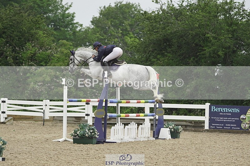 230722A-112856-08843 - Cls 19, 1 Star Silver 1.20m