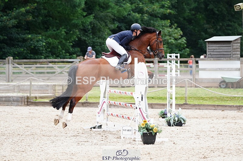 250613A-163512-04104 - Cls 14 1.05m Amateur Quali and Open