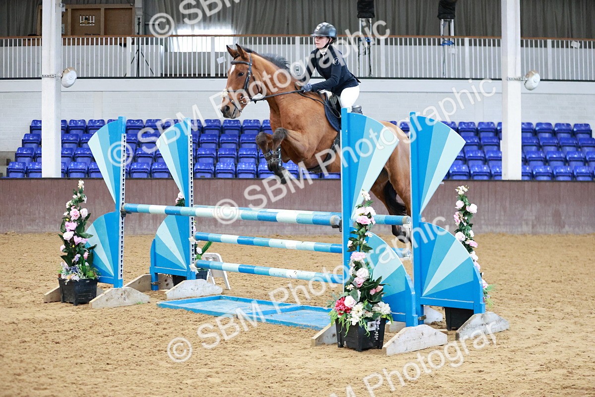 SBM_003889 - Class 11 - Senior Newcomers - 1.10m