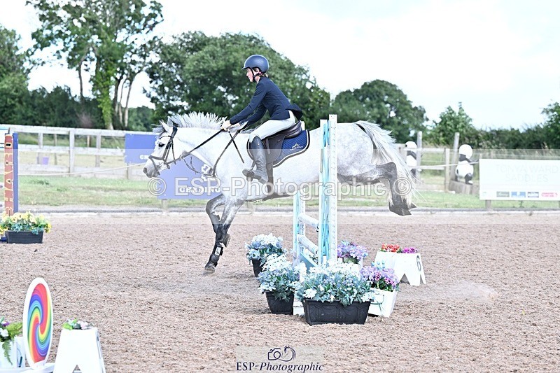 250627-171711-00904 - Cls 6 Stepping Stones 128cm and 138cm