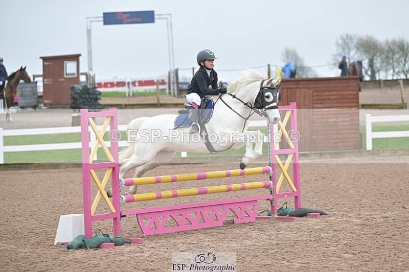 251116-105145-01195 - Cls 4 Pony British Novice and 80cm Open