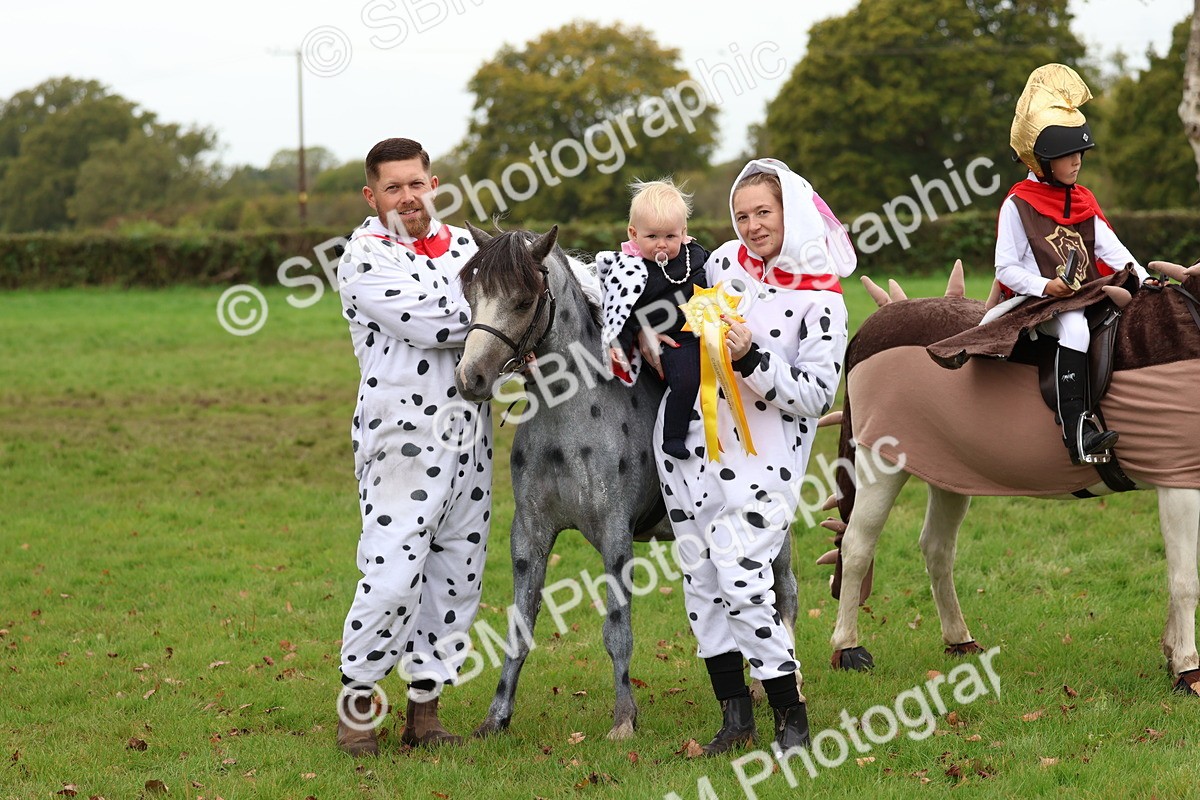 SBM_61716 - S37a - Fancy Dress Showing