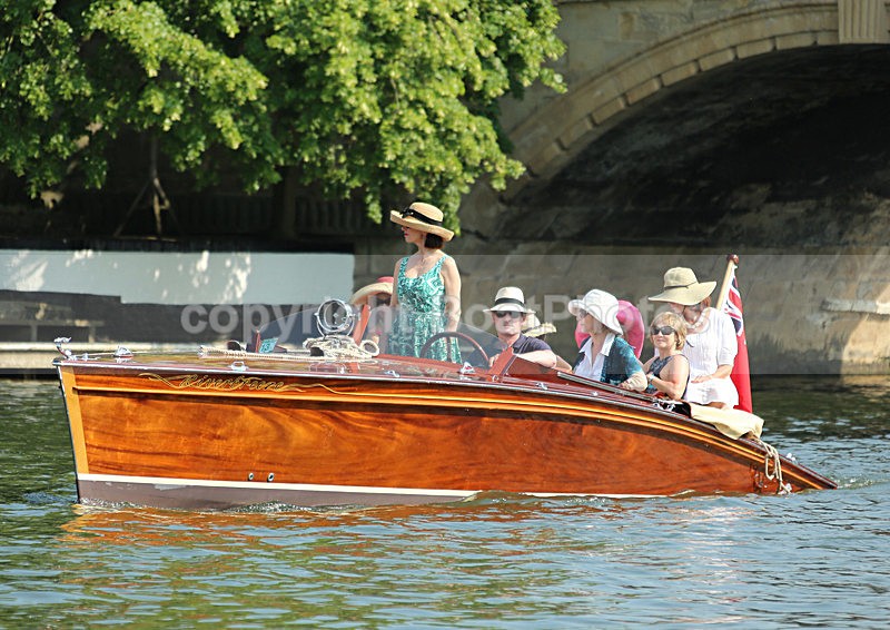 130705 RIVER BREEZE WT7A0411 - HENLEY ROYAL REGATTA - Friday 5th July 2013