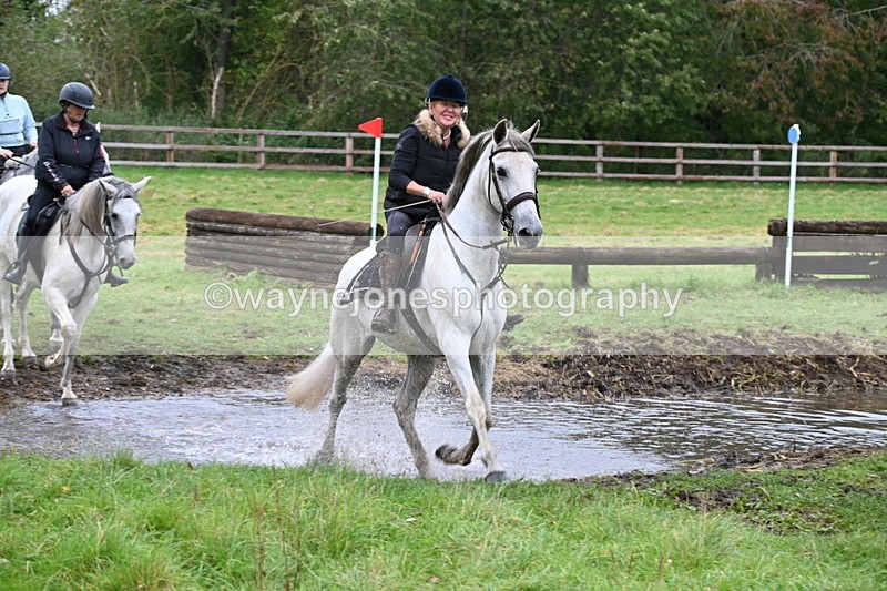 WJ6_6765 - Time at Photographer 13:06 to 13:23