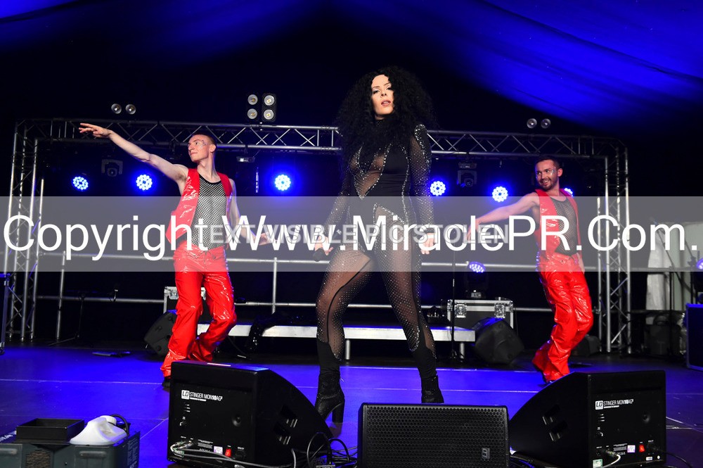 SH4_6578 - The Cher Experience