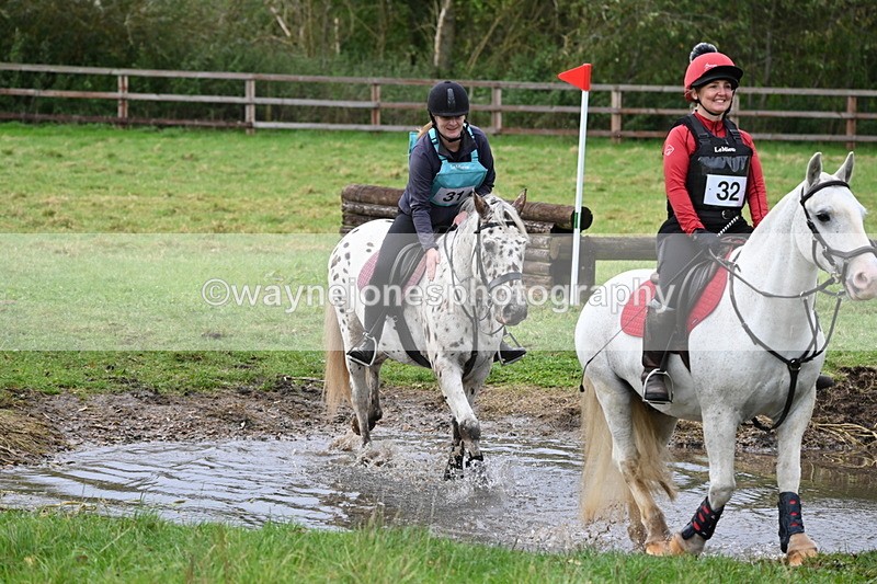 WJ6_4132 - Time at Photographer 11:48 to 11:56