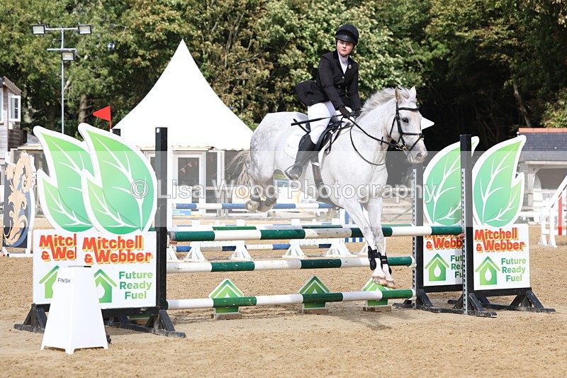 3E7A9831 - Class 10: Senior 95cm open